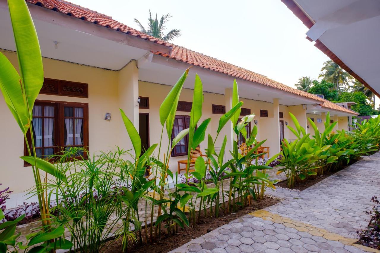 OYO 2864 Mangsit Garden Homestay Buitenkant foto